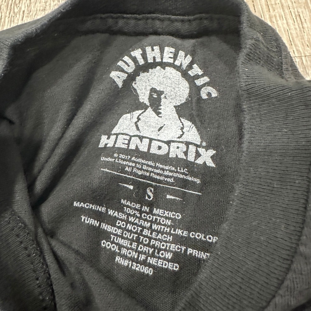 Authentic Jimi Hendrix Mens Small Black Graphic T-Shirt American Flag Rock Band‎